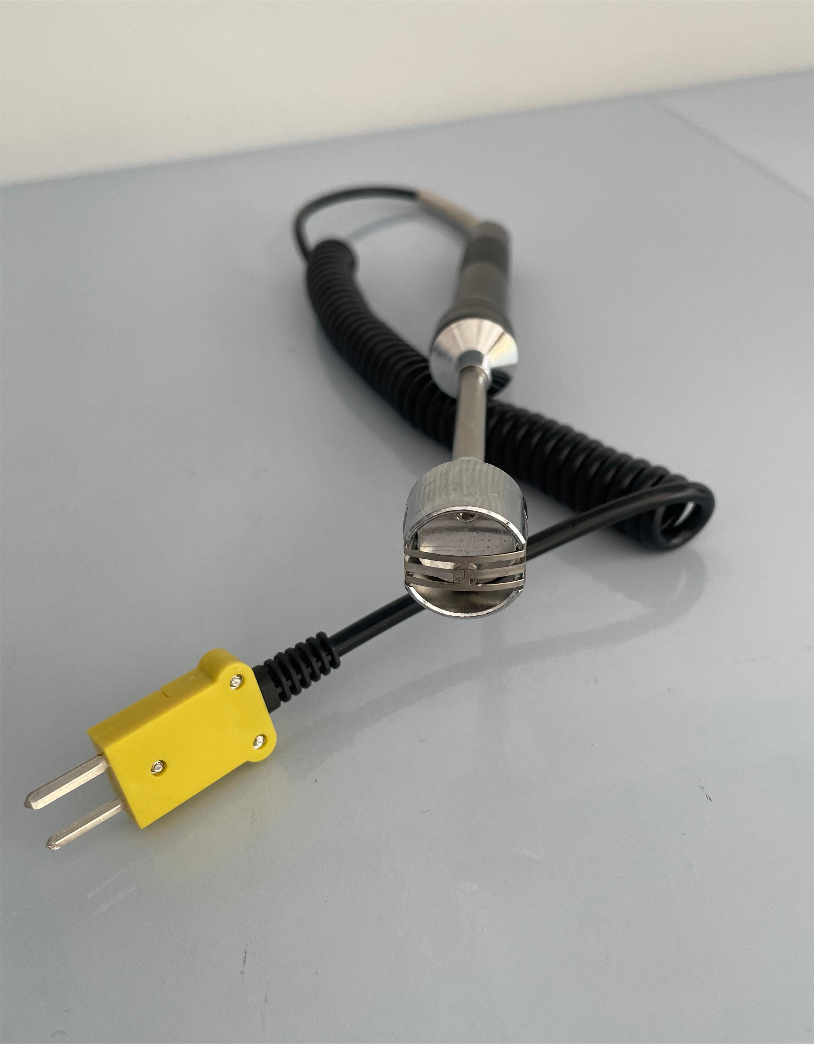 煙(yan)鬥式表面熱電(dian)偶